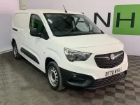 Used Vauxhall Combo Edition 130 HP (95 kW) 2021 White MPV