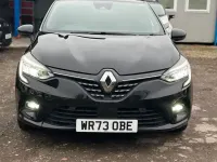 Używany Renault Clio V Techno 145 KM (106 kW) 2023 Czarny Hatchback