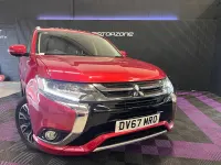 Used Mitsubishi Outlander P-HEV 200 HP (147 kW) 2017 Red SUV