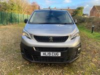Second-hand Peugeot Expert 2019 Gri Van