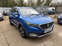 Używany MG ZS Exclusive 106 KM (77 kW) 2019 Niebieski SUV