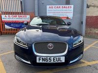 Second-hand Jaguar XF Luxury 200 CP (147 kW) 2015 Albastru Berlinǎ