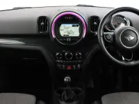 Usado Mini Cooper Countryman 134 HP (98 kW) 2017 Azul SUV