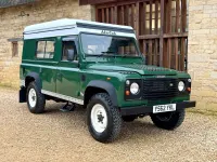 Used Land Rover Defender 90 HP (66 kW) 2001 Green