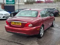 Usado Jaguar X-type SE 143 HP (105 kW) 2008 Vermelho Sedan