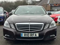 Begagnad Mercedes E220 Avantgarde 170 HK (125 kW) 2009 Vit Sedan