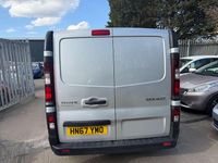 Used Renault Trafic Business 2017 White MPV