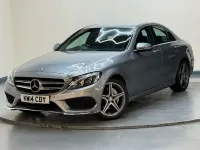 Usado Mercedes C220 AMG line 170 CV (125 kW) 2014 Plateado Berlina