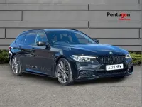 Gebraucht BMW 520 M Sport 187 PS (137 kW) 2019 Schwarz Kombi