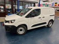 Used Peugeot Partner 75 HP (55 kW) 2019 White MPV