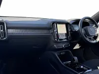Used Volvo XC40 Plus 197 HP (144 kW) 2024 Blue SUV