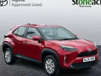 New Toyota Yaris Cross 116 HP (85 kW) 2026 Red SUV