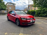 Used VW Golf VII SE 130 HP (95 kW) 2018 Red Hatchback