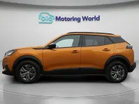 Used Peugeot 2008 Active+ 100 HP (73 kW) 2023 Orange SUV
