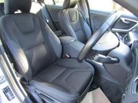 Used Volvo V60 SE 115 HP (84 kW) 2014 White Estate