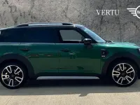 Used Mini Cooper S Countryman Sport 176 HP (129 kW) 2024 Green SUV