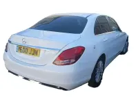 Usado Mercedes C220 SE 170 HP (125 kW) 2015 Branco Sedan