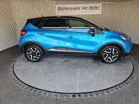 Used Renault Captur Dynamique 90 HP (66 kW) 2016 Blue SUV
