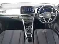 Used VW T-Roc Life 110 HP (80 kW) 2023 Blue SUV