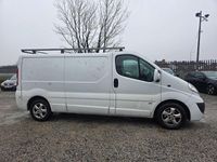 Used Vauxhall Vivaro Sportive 115 HP (84 kW) 2013 White MPV