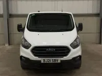 Used Ford Transit Custom 105 HP (77 kW) 2021 White Van