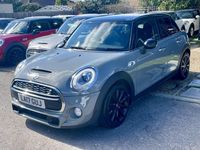 Usado Mini Cooper S Hatch 192 HP (141 kW) 2017 Cinzento Citadino
