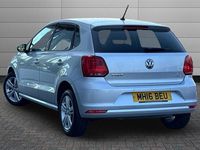 Begagnad VW Polo Match 60 HK (44 kW) 2016 Silver Halvkombi