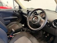 Used Mini Cooper D Countryman 2015 White SUV