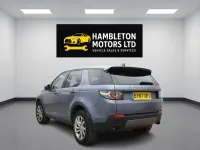 Used Land Rover Discovery 5 SE 180 HP (132 kW) 2017 Blue SUV