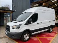 Usado Ford Transit 170 HP (125 kW) 2017 Branco Van