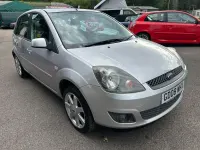 Used Ford Fiesta Zetec 74 HP (54 kW) 2008 Silver Hatchback