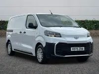 New Toyota Proace 120 HP (88 kW) 2025 White MPV