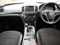 Used Vauxhall Insignia S 140 HP (102 kW) 2015 Blue Hatchback