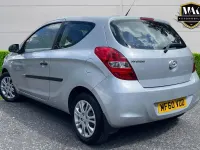 Used Hyundai i20 Classic 78 HP (57 kW) 2010 Silver Hatchback