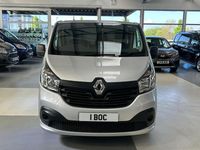 Usado Renault Trafic Business 2015 Prateado Monovolume