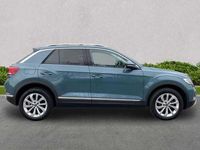 Used VW T-Roc Style 150 HP (110 kW) 2022 Blue SUV