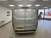 Used Ford Transit Custom Limited 130 HP (95 kW) 2019 Silver Van