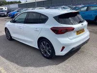 Used Ford Focus ST-Line 2023 White Hatchback