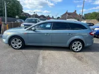 Begagnad Ford Mondeo Titanium 2010 Blå Kombi