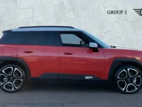 Used Mini Aceman Exclusive 135 kW (184 HP) 2025 Rebel red SUV