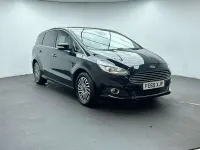 Used Ford S-MAX Titanium 150 HP (110 kW) 2019 Black MPV