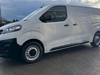 Used Vauxhall Vivaro 100 kW (136 HP) 2022 White MPV