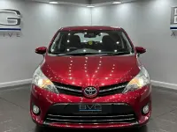 Used Toyota Verso 132 HP (97 kW) 2017 Red MPV