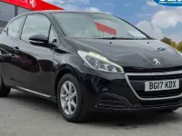 Used Peugeot 208 Active 82 HP (60 kW) 2016 Black Hatchback