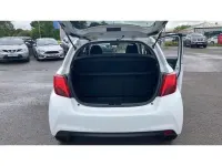 Used Toyota Yaris 99 HP (72 kW) 2017 White Hatchback