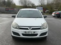 Used Vauxhall Astra Club 90 HP (66 kW) 2007 White Van