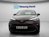 Used Toyota C-HR 122 HP (89 kW) 2022 Mauve/purple SUV