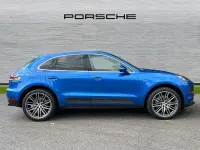 Used Porsche Macan 349 HP (256 kW) 2020 Sapphire blue SUV