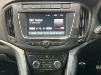 Used Vauxhall Zafira SRi 2017 Red MPV