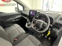 Used Citroën Berlingo 75 HP (55 kW) 2021 White MPV